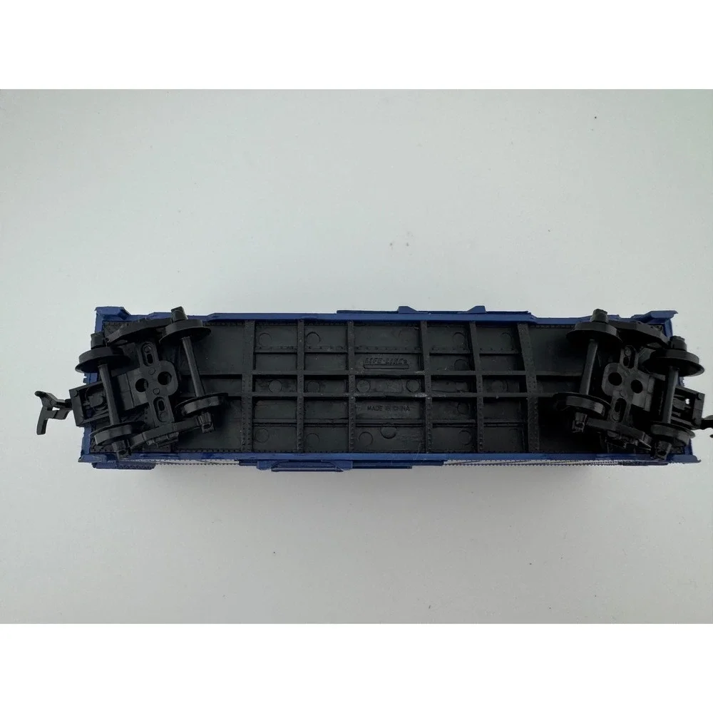 Life-Like HO‎ Scale Chessie System C&O 26621 Blue Boxcar Model Train Car